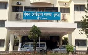 বাগেরহাটে নৌবাহিনীর স্টাফ বাসের সঙ্গে মাইক্রোবাসের সংঘর্ষে নববধূসহ ১৩ জন নিহত